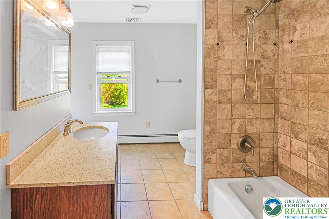 1131 East Lizard Creek Road