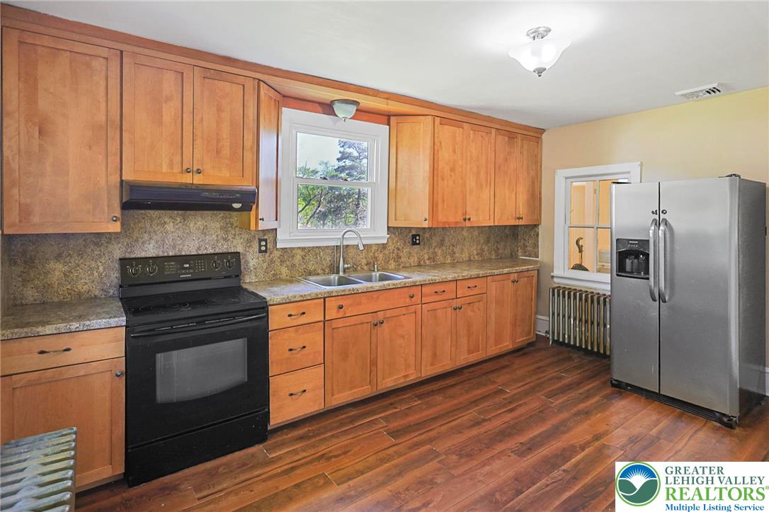 1131 East Lizard Creek Road