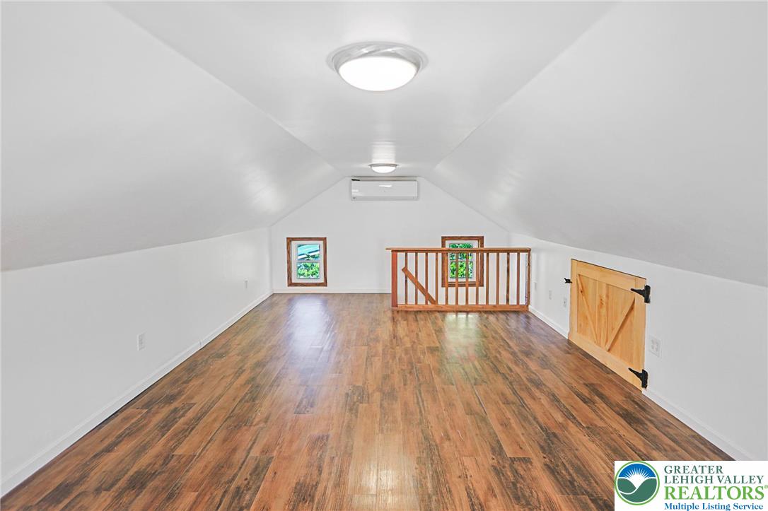 1131 East Lizard Creek Road