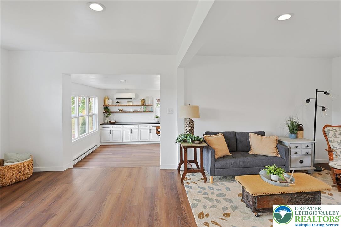 121 Ben Titus Road