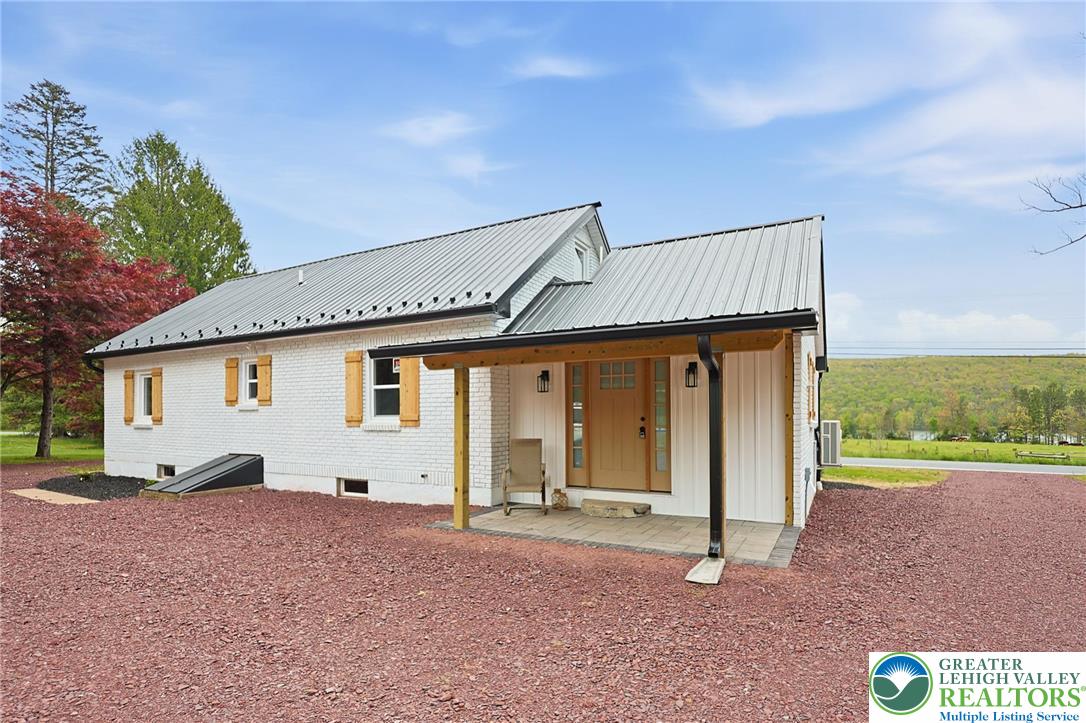 121 Ben Titus Road
