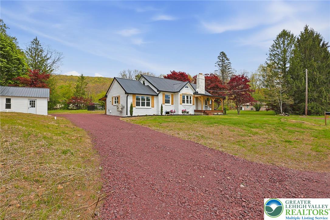 121 Ben Titus Road