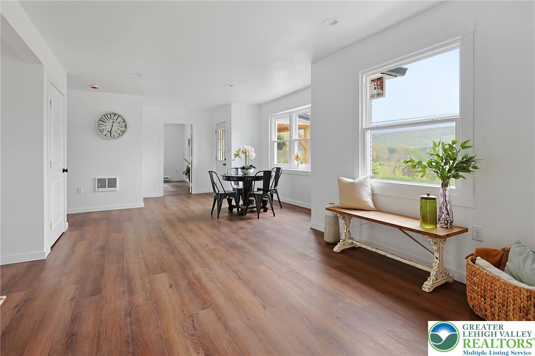 121 Ben Titus Road