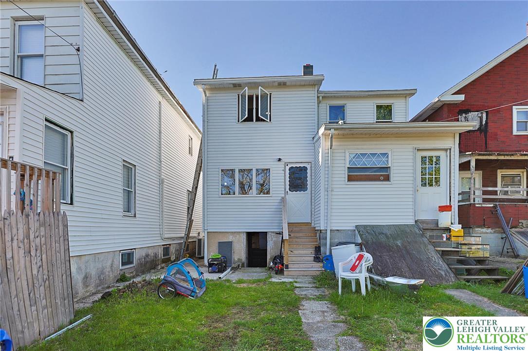 230 Fell Street