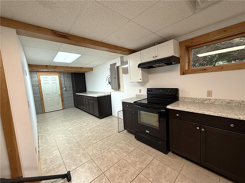 4322 Wood Drive