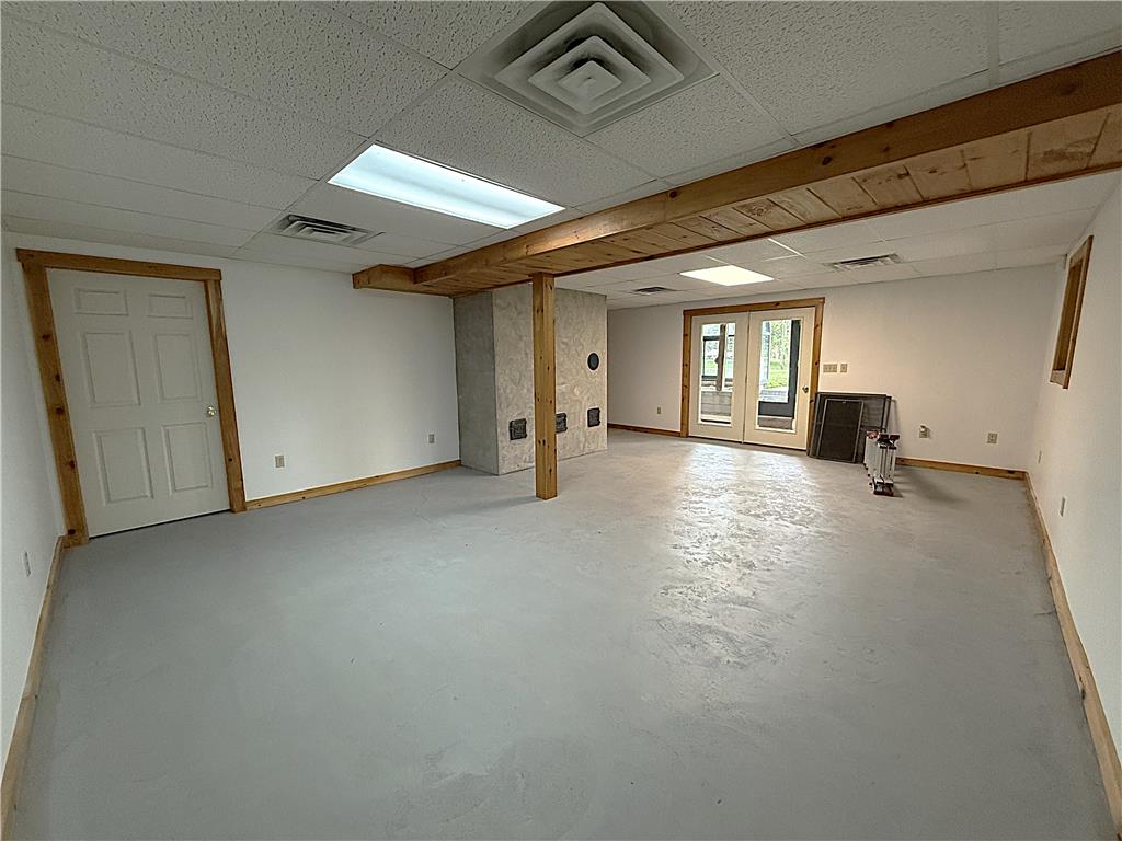 4322 Wood Drive