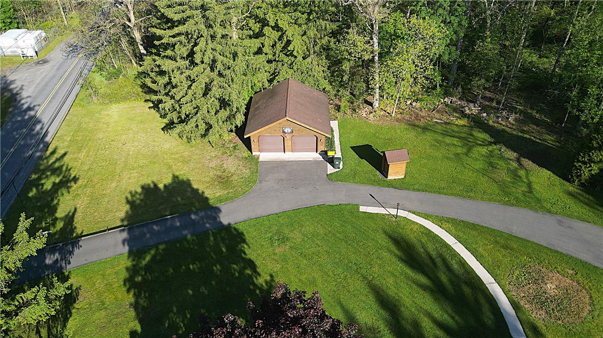4322 Wood Drive