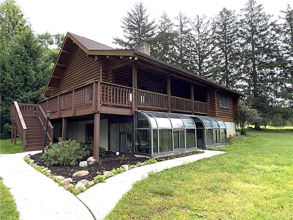4322 Wood Drive