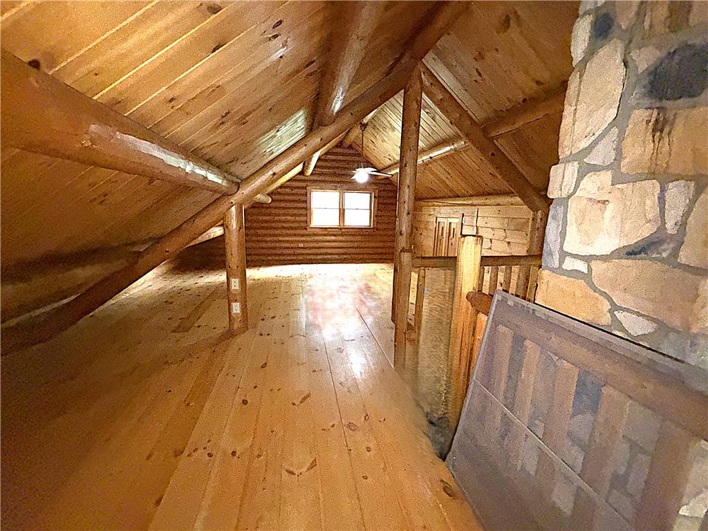4322 Wood Drive