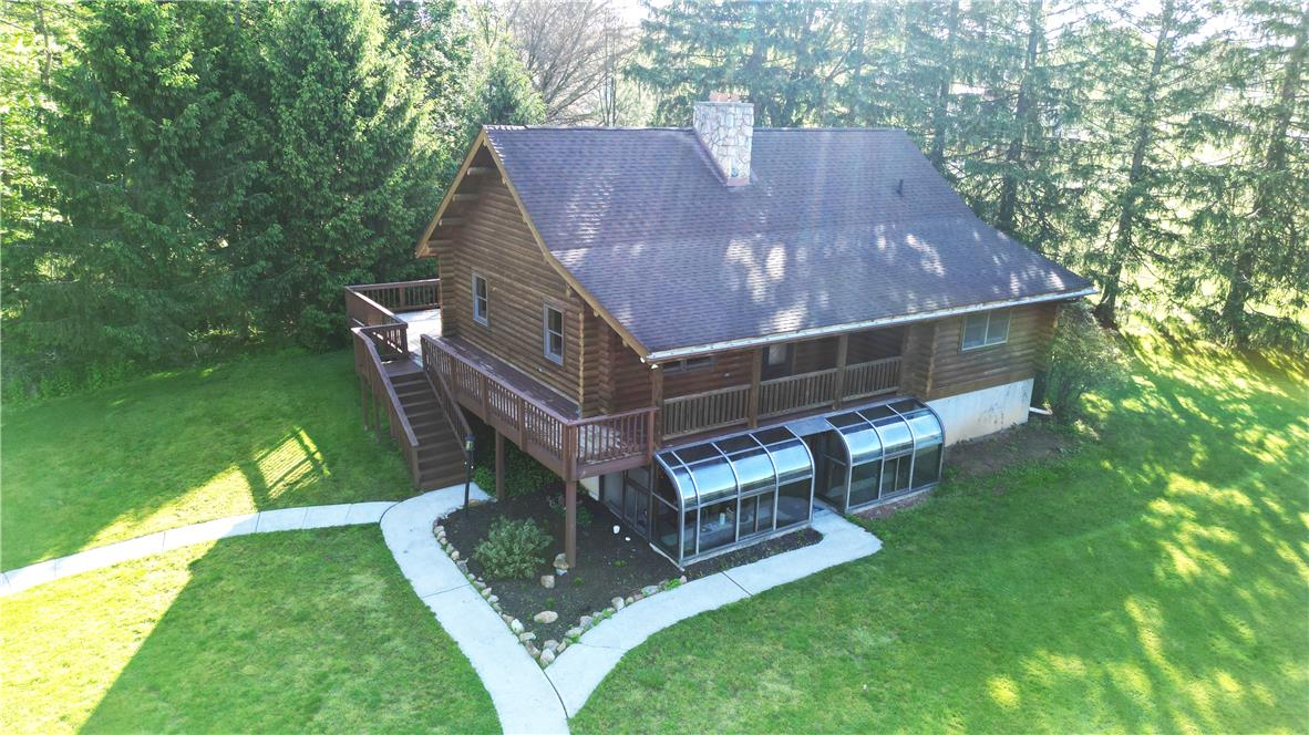 4322 Wood Drive