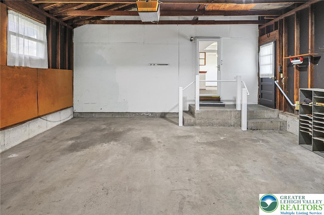 1004 Maple Street