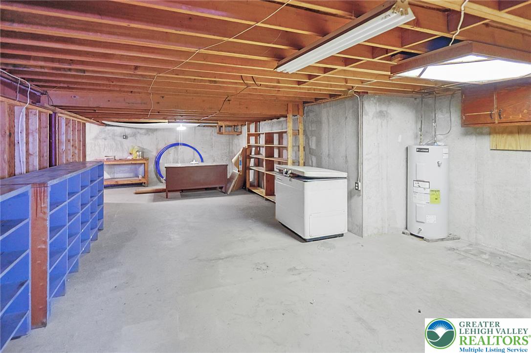 1004 Maple Street
