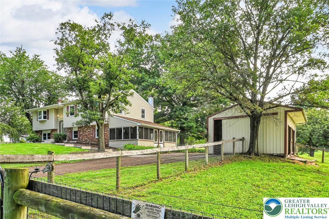 2900 Thompson Road