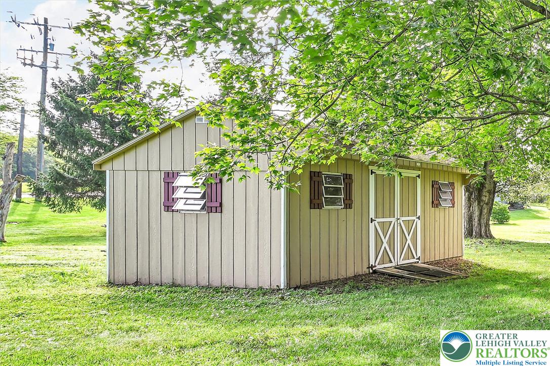 2900 Thompson Road