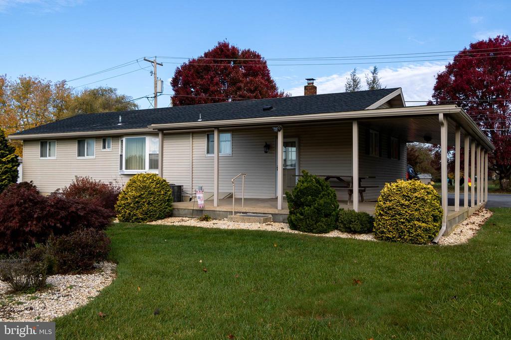 407 OLD TOPTON ROAD