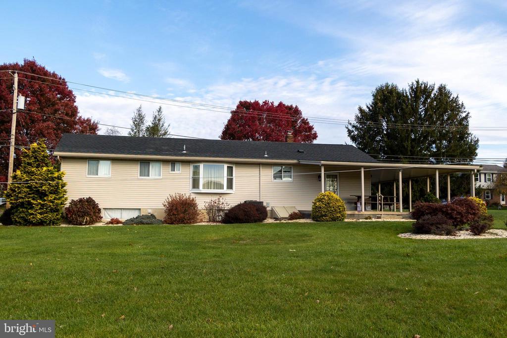 407 OLD TOPTON ROAD