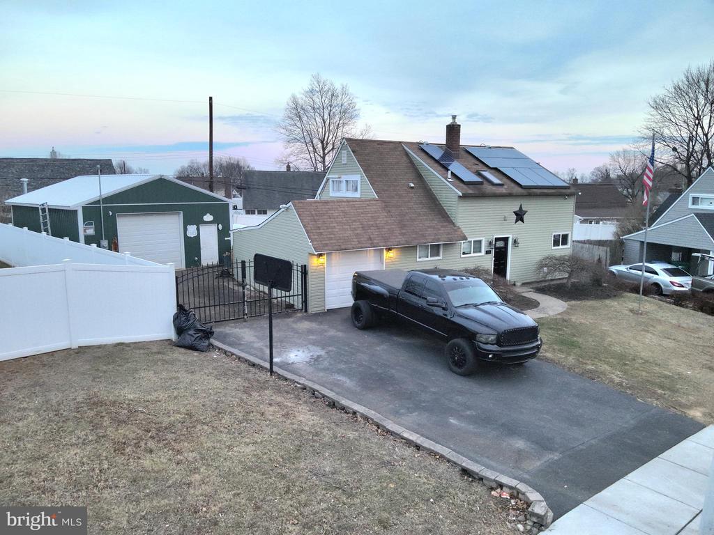 38 IVY HILL ROAD