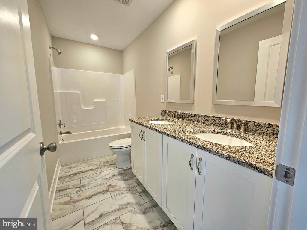 26 SATIN WAY