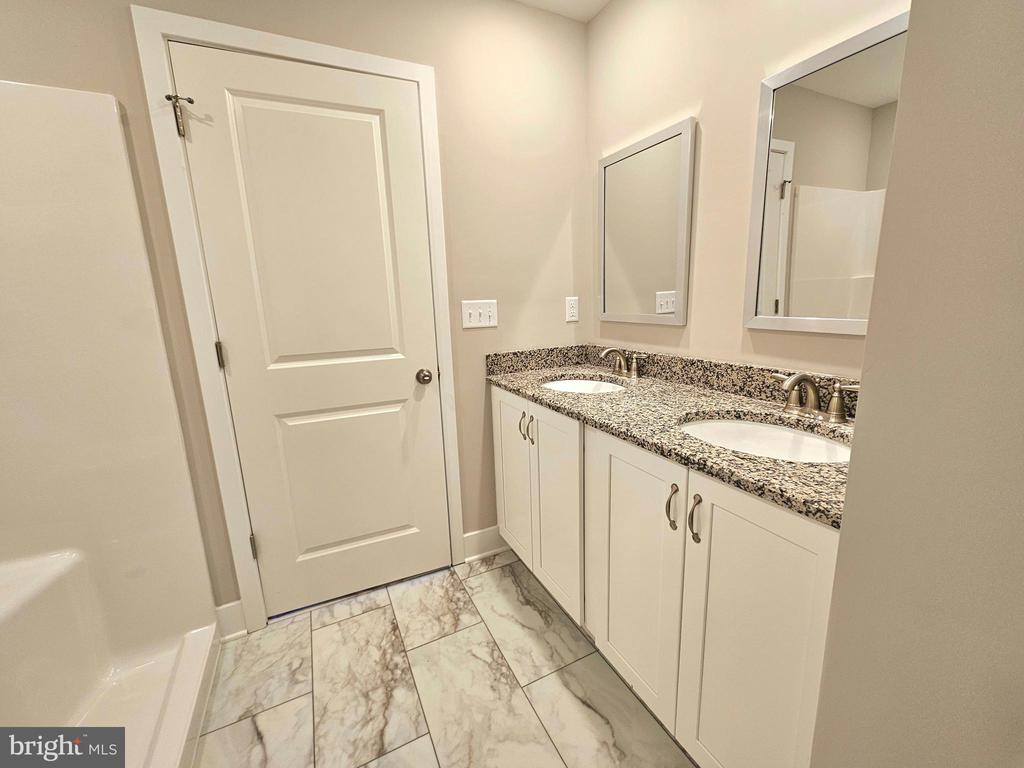 26 SATIN WAY