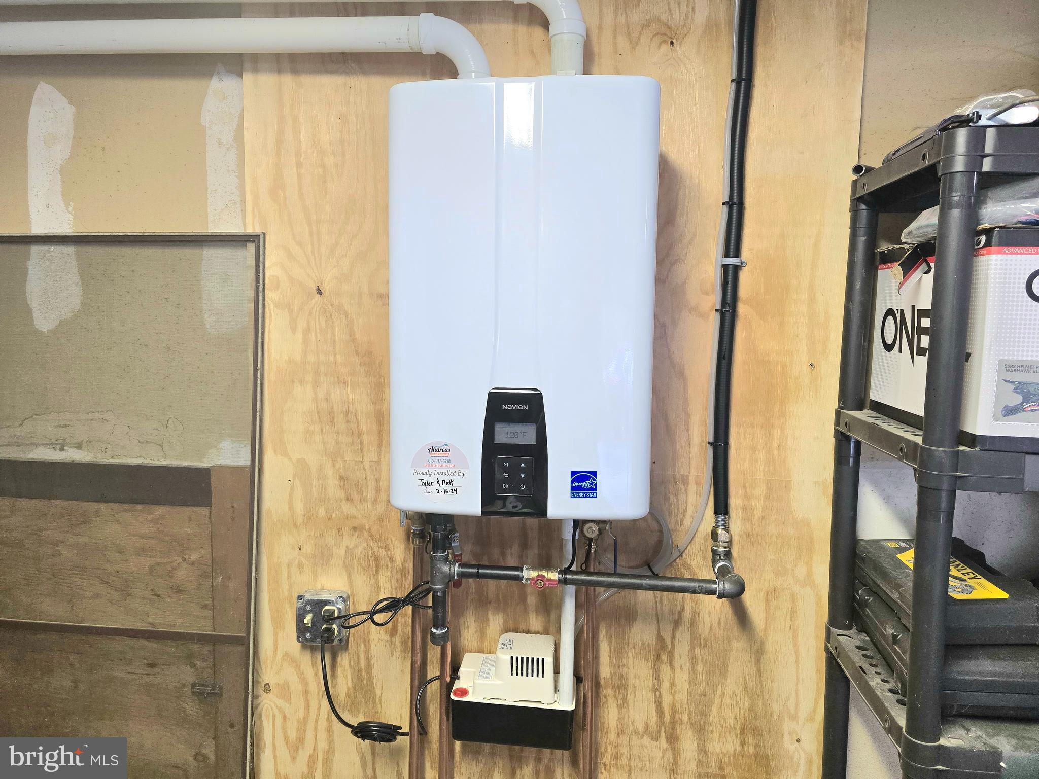 2580 SPRUCE HOLLOW ROAD