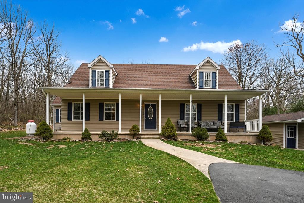 39 BLUEBELL LANE