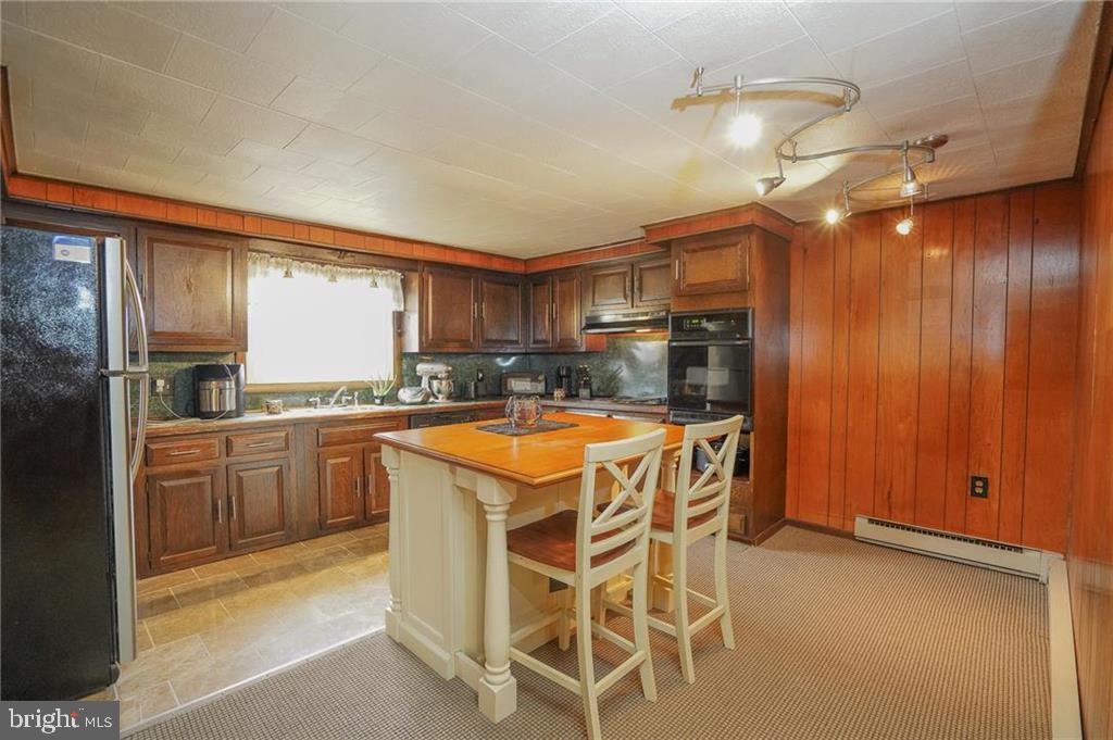 333 E ABBOTT STREET 335