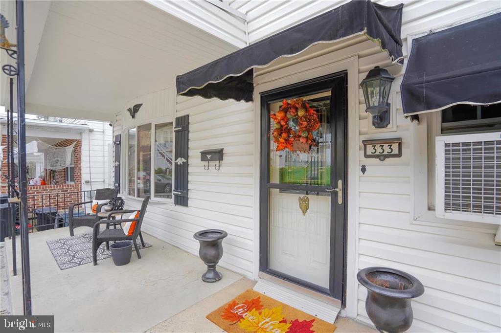 333 E ABBOTT STREET 335