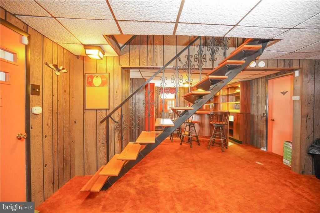 333 E ABBOTT STREET 335
