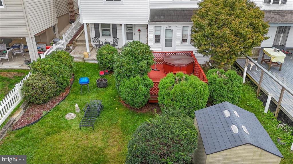 333 E ABBOTT STREET 335