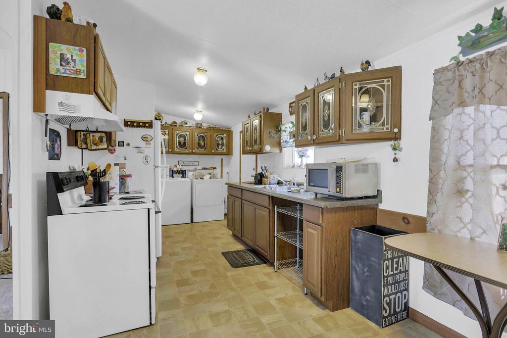 63 BRITT DR.,CARBON