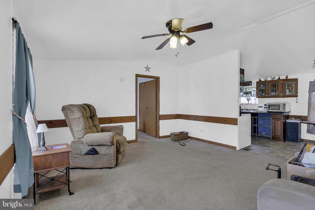 63 BRITT DR.,CARBON