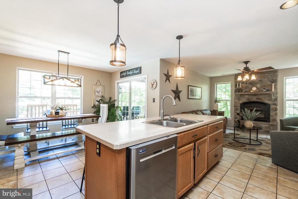 50 RIDGEVIEW DRIVE