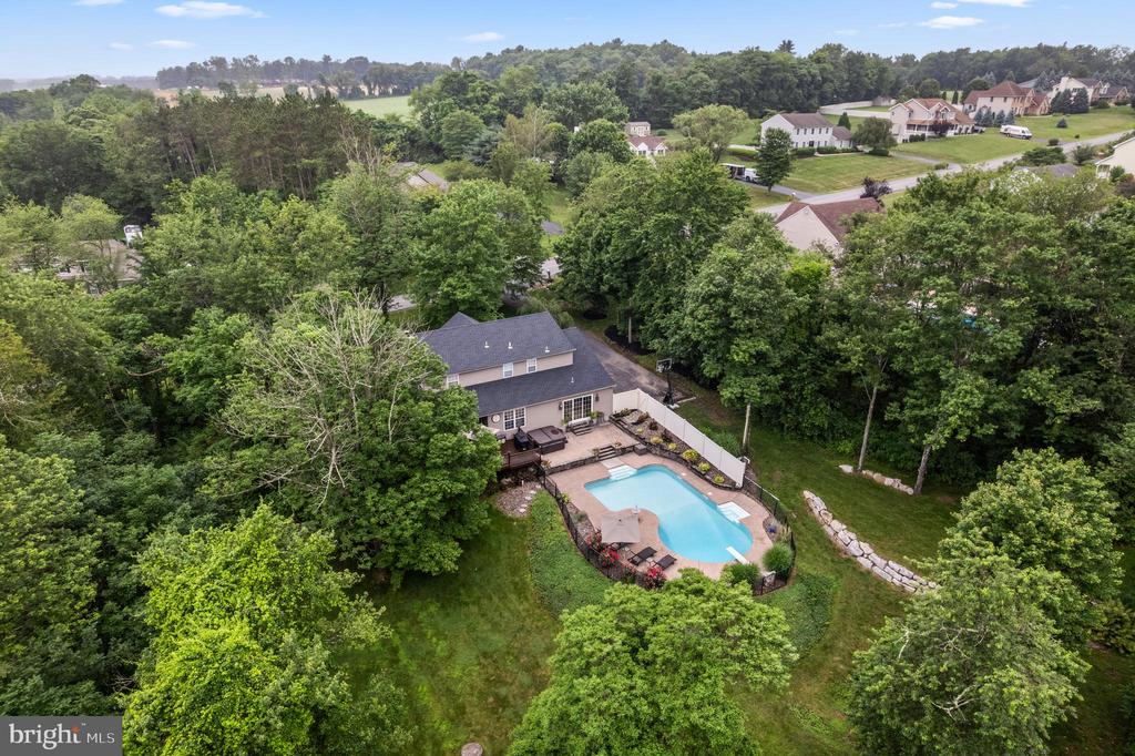 50 RIDGEVIEW DRIVE