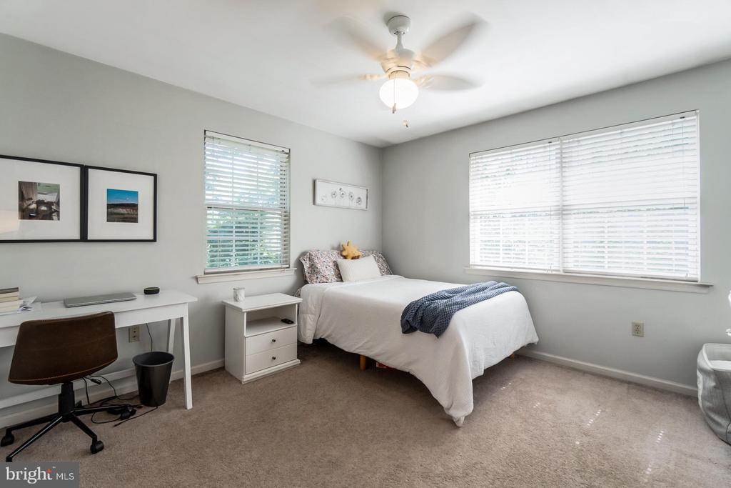 50 RIDGEVIEW DRIVE
