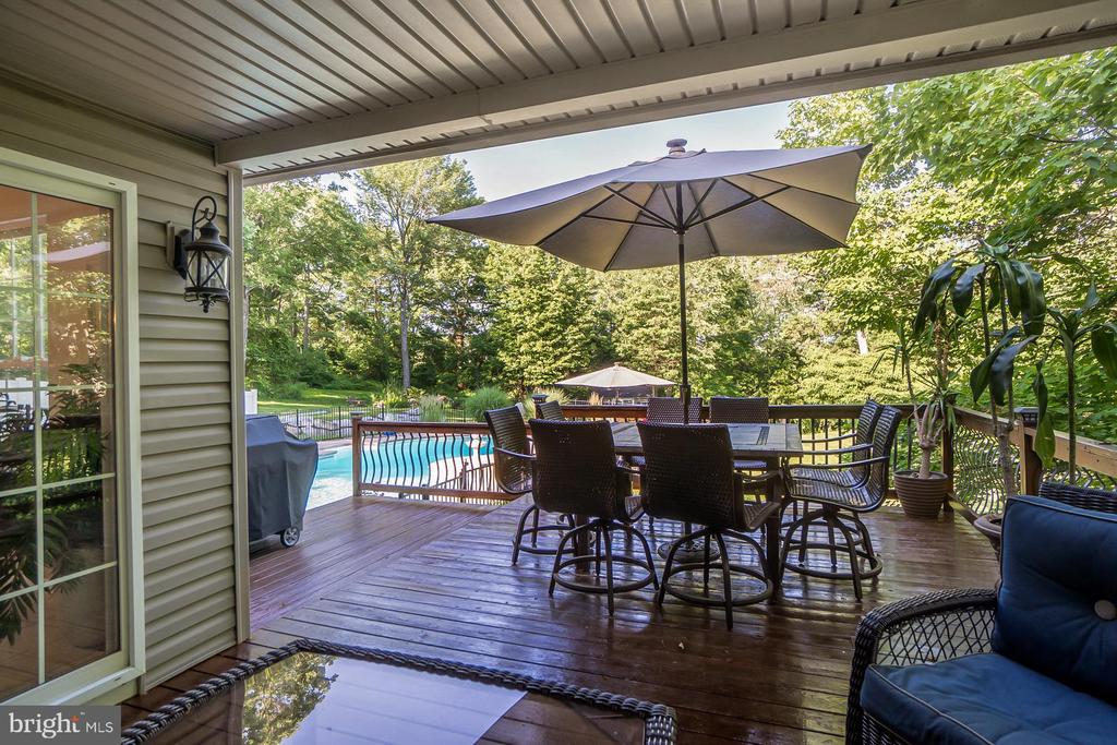 50 RIDGEVIEW DRIVE