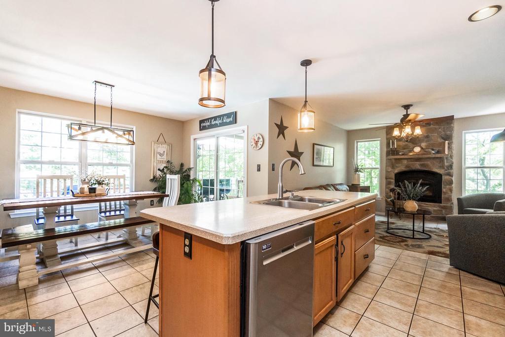 50 RIDGEVIEW DRIVE