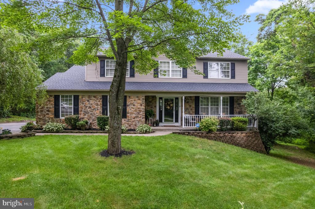 50 RIDGEVIEW DRIVE