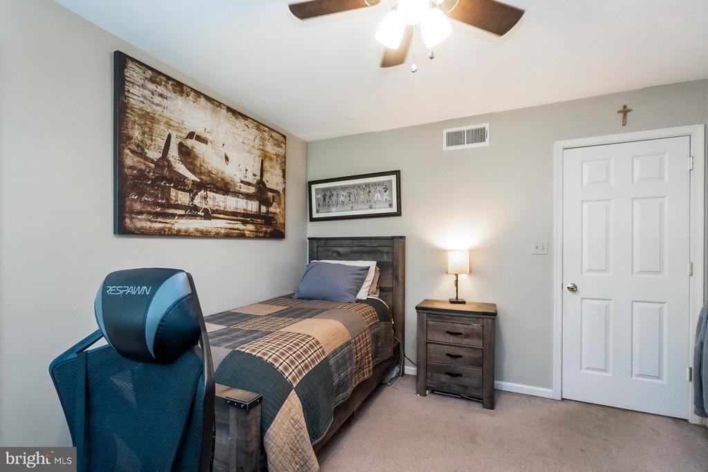 50 RIDGEVIEW DRIVE