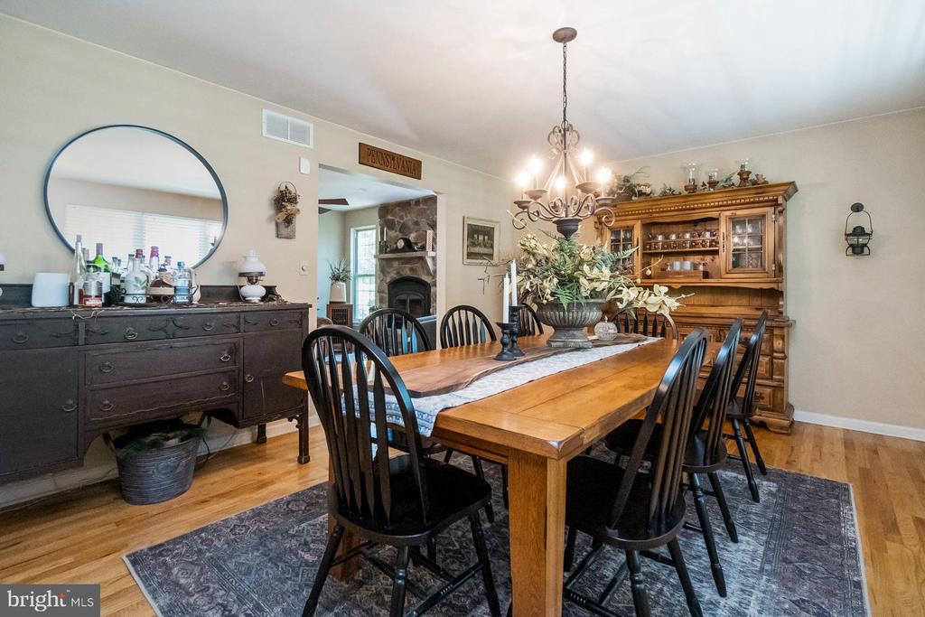 50 RIDGEVIEW DRIVE