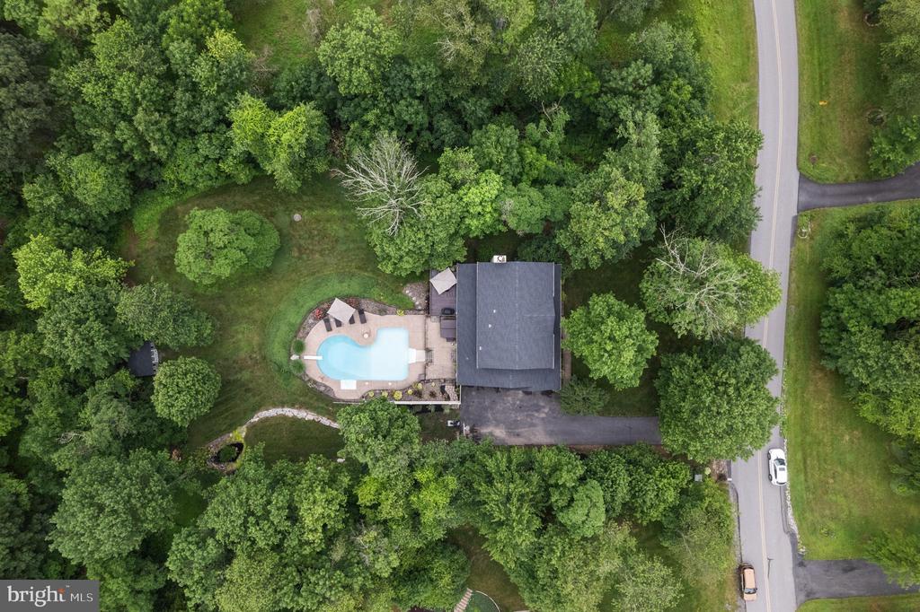 50 RIDGEVIEW DRIVE