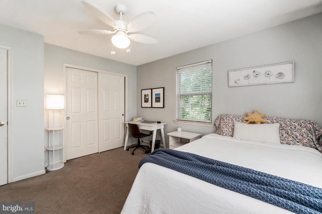 50 RIDGEVIEW DRIVE