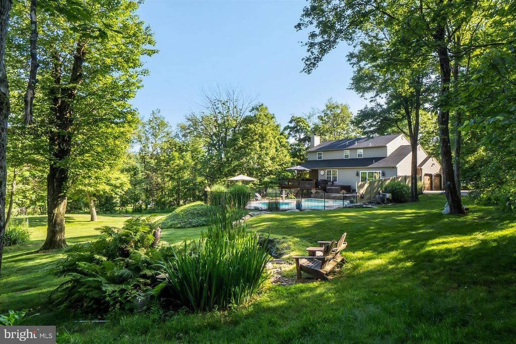 50 RIDGEVIEW DRIVE