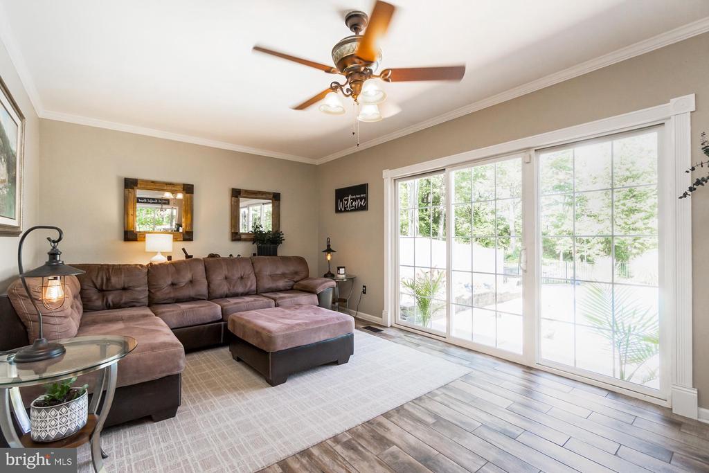 50 RIDGEVIEW DRIVE