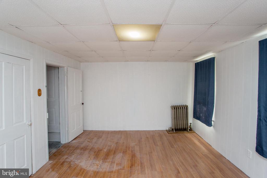 126 W WHITE STREET