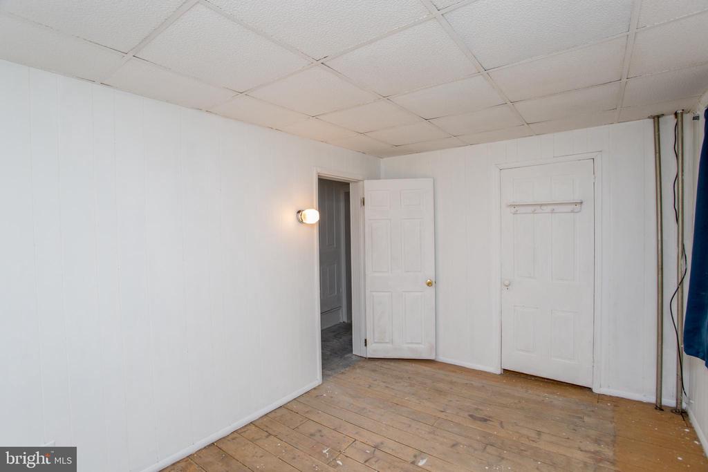 126 W WHITE STREET