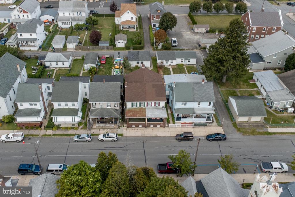 126 W WHITE STREET
