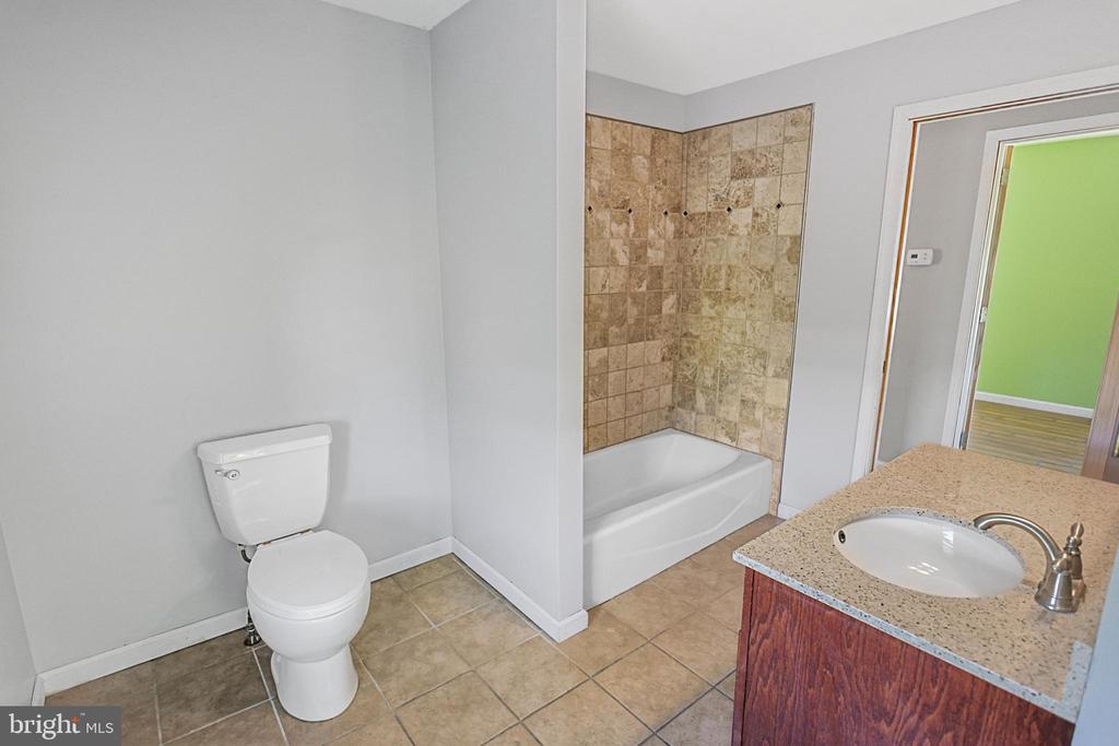 1131 E LIZARD CREEK ROAD