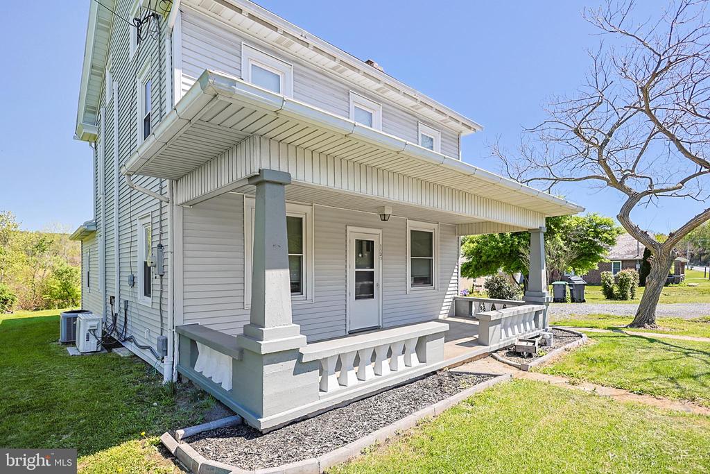 1131 E LIZARD CREEK ROAD