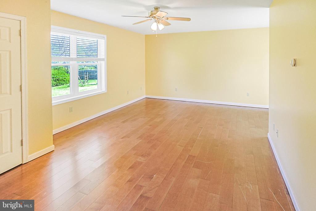 1131 E LIZARD CREEK ROAD