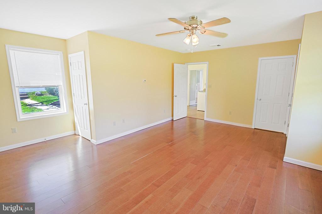 1131 E LIZARD CREEK ROAD